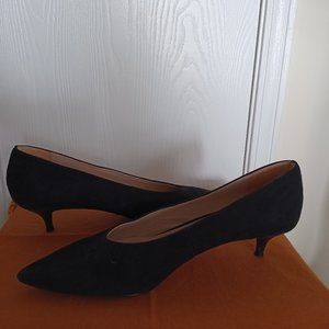 Massimo Dutti black suede kitten heels